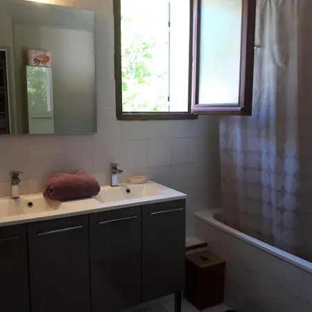 Chambre Privee Au Vert